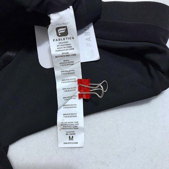 Fabletics NWT Black Sports Bra Women XS *Pls See Description* - Picture 10 of 11